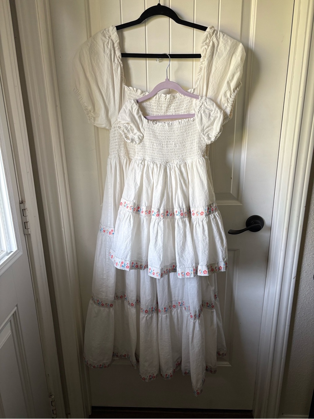 Mommy & Me Matching White Peasant Dresses (womens 12 & kids 4T) - Picture 8 of 9